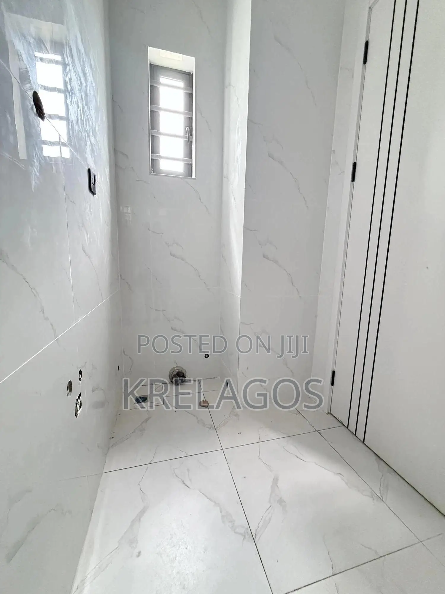 2bdrm Apartment in Ikate for sale in Ikate