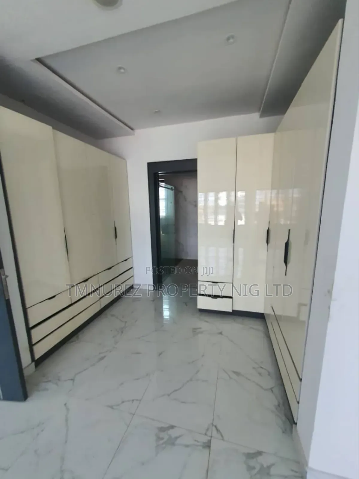 4bdrm Duplex in Ikate for rent in Ikate