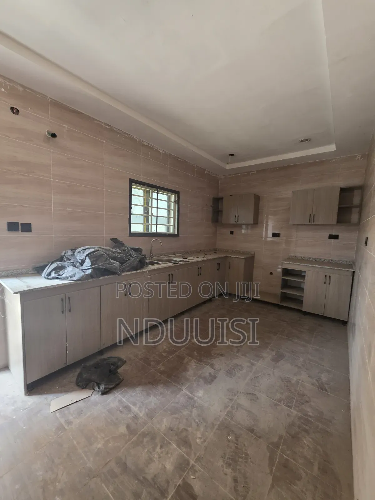 4bdrm Townhouse/Terrace in Kado for sale in Kado