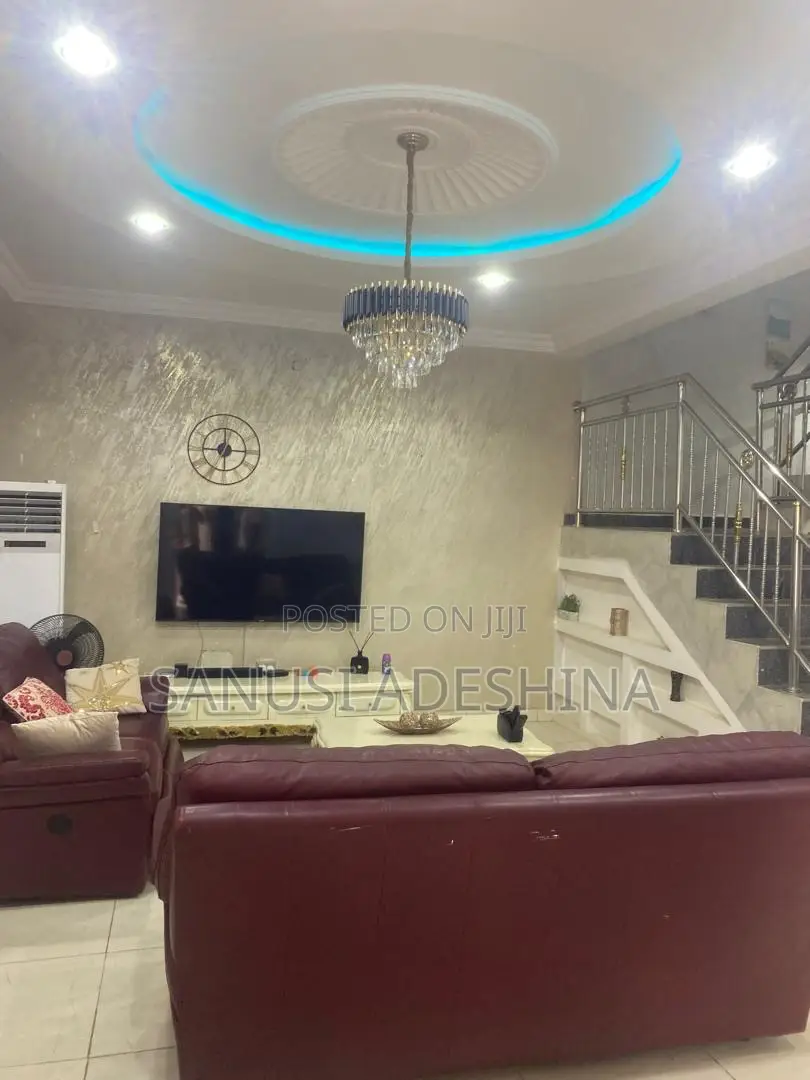 6bdrm Duplex in Gwarimpa Estate,Fct, Gwarinpa for sale in Gwarinpa