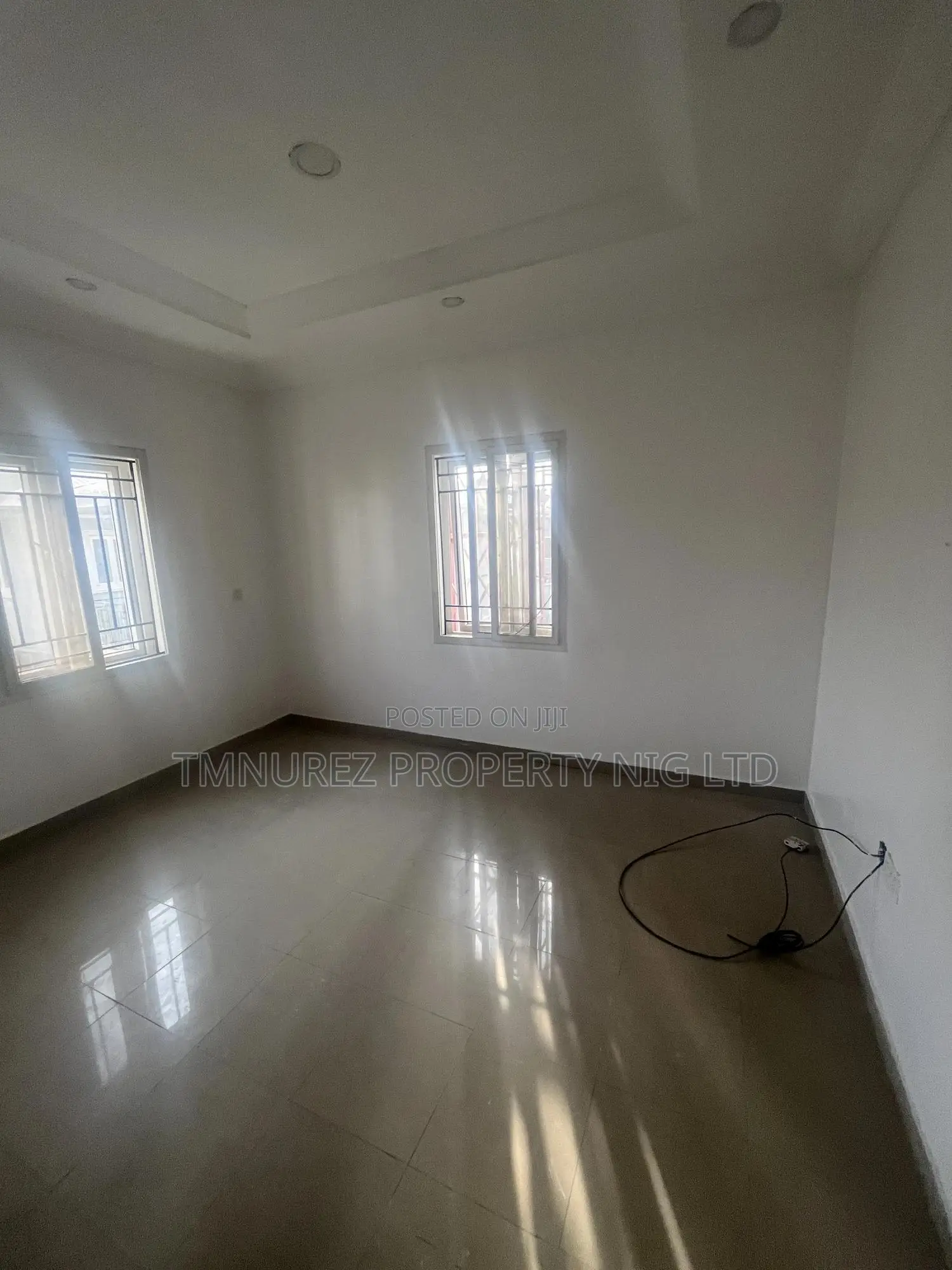 2 Bedrooms at Fola Osibo for Office Space Purposes in Lekki