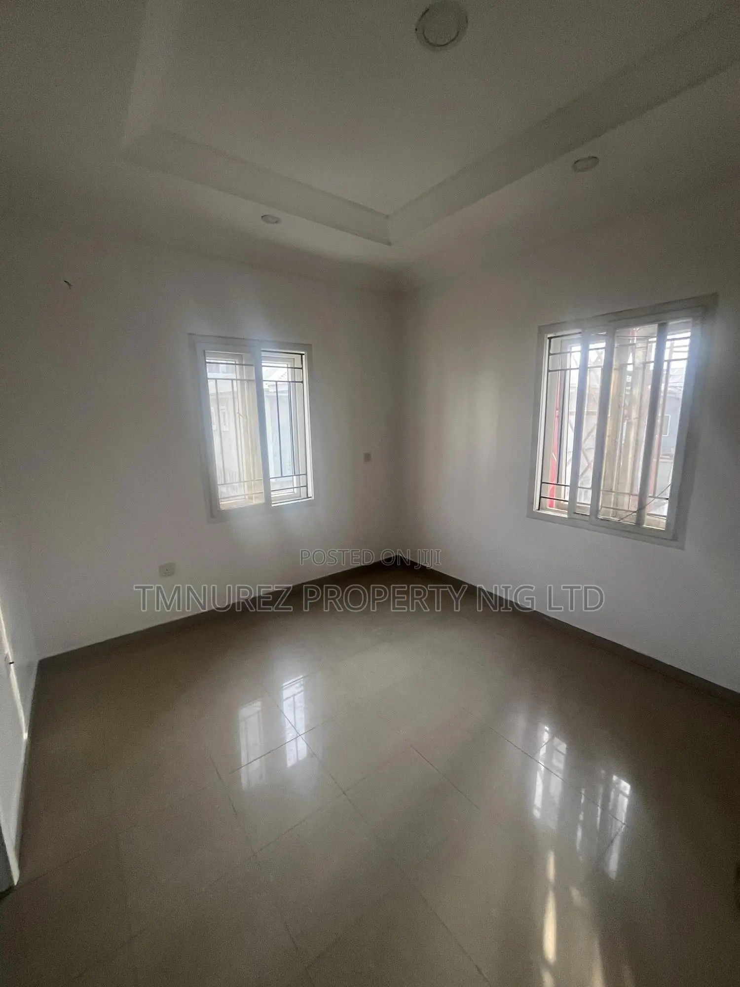 2 Bedrooms at Fola Osibo for Office Space Purposes in Lekki