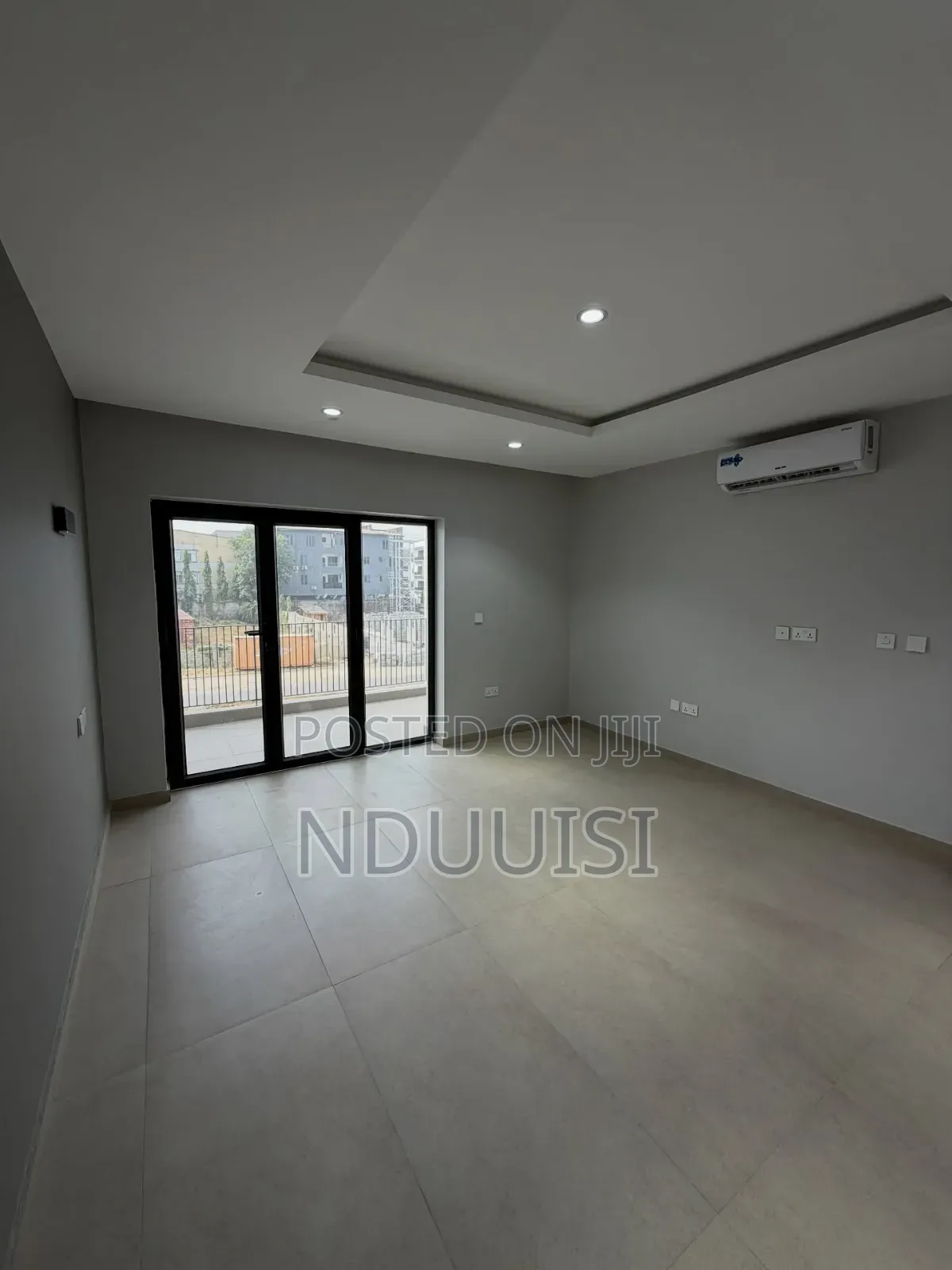 5bdrm Townhouse/Terrace in Jahi for sale in Jahi