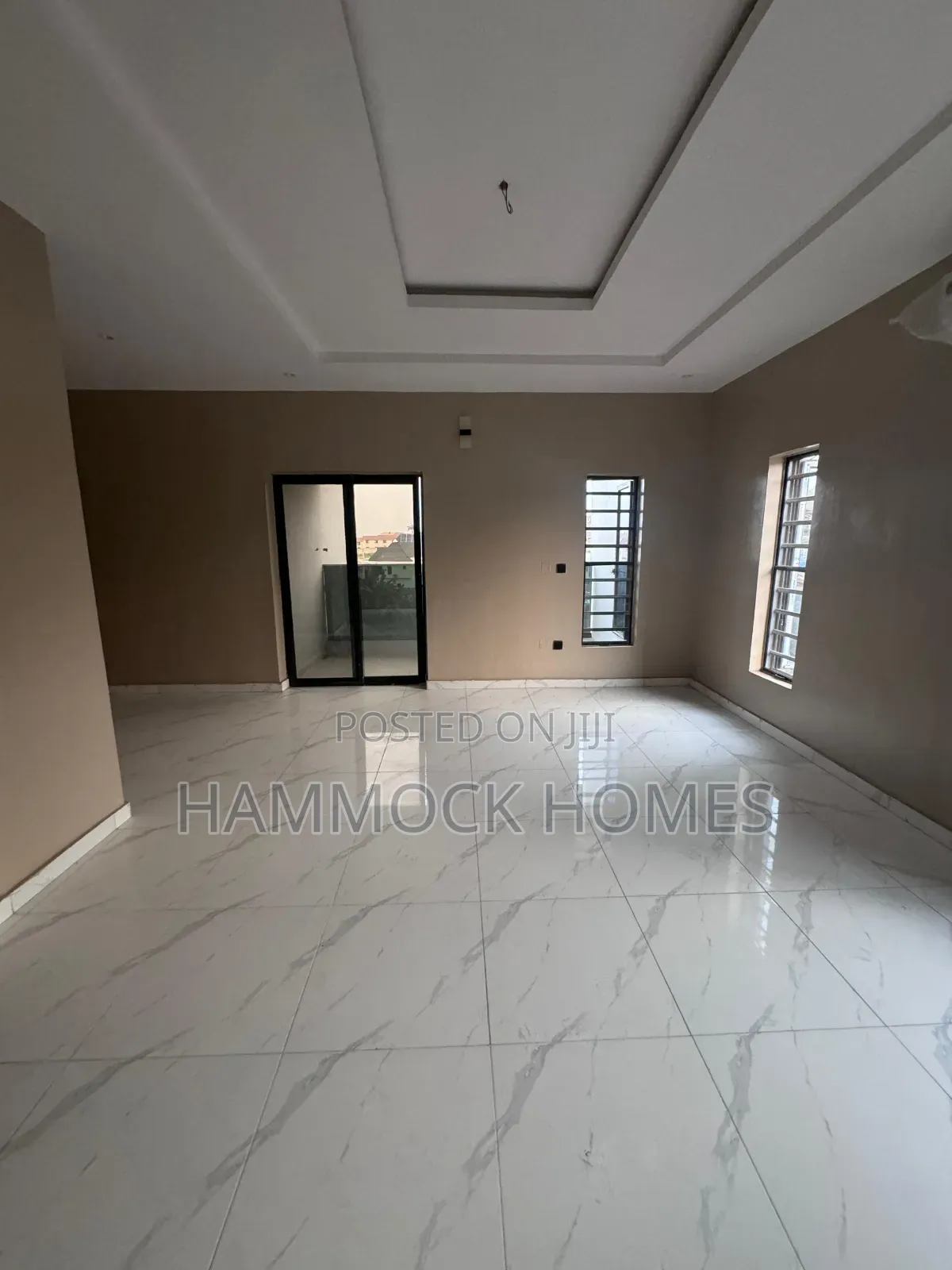 5bdrm Penthouse in Engr Lere Adigun Gra, Basorun for rent in Basorun