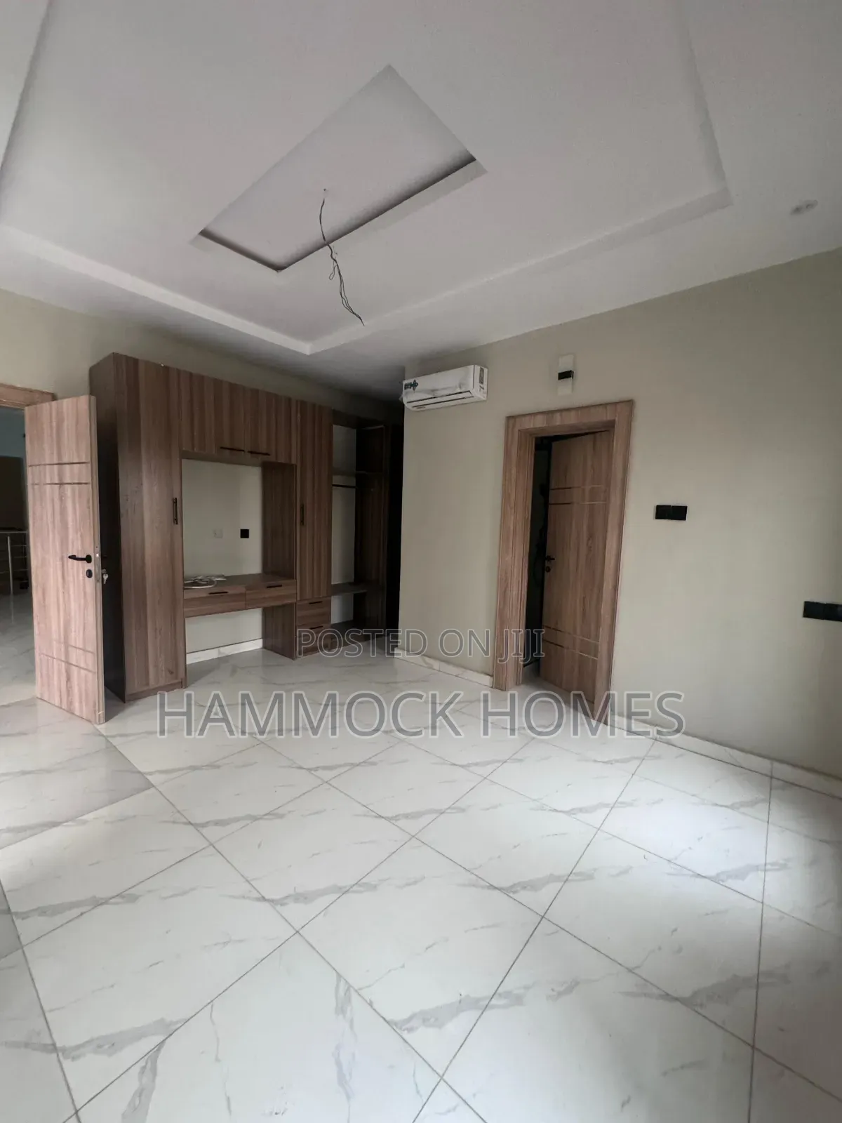 5bdrm Penthouse in Engr Lere Adigun Gra, Basorun for rent in Basorun
