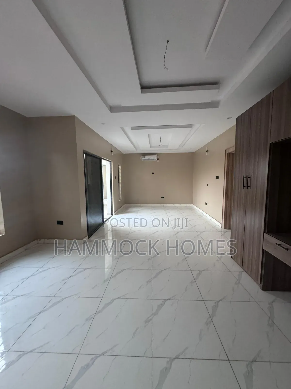 5bdrm Penthouse in Engr Lere Adigun Gra, Basorun for rent in Basorun