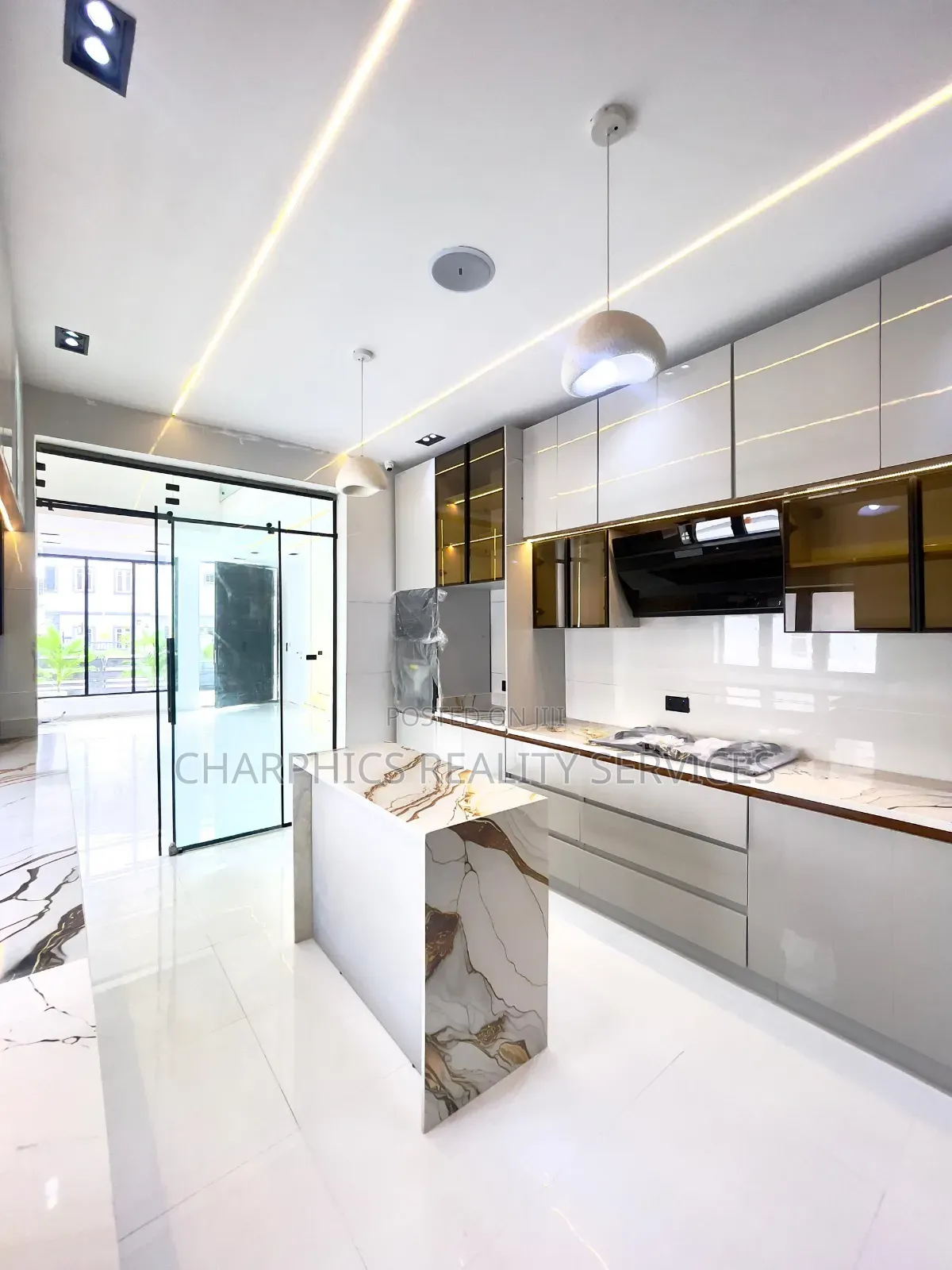 4bdrm Duplex in Ajah for sale in Ajah