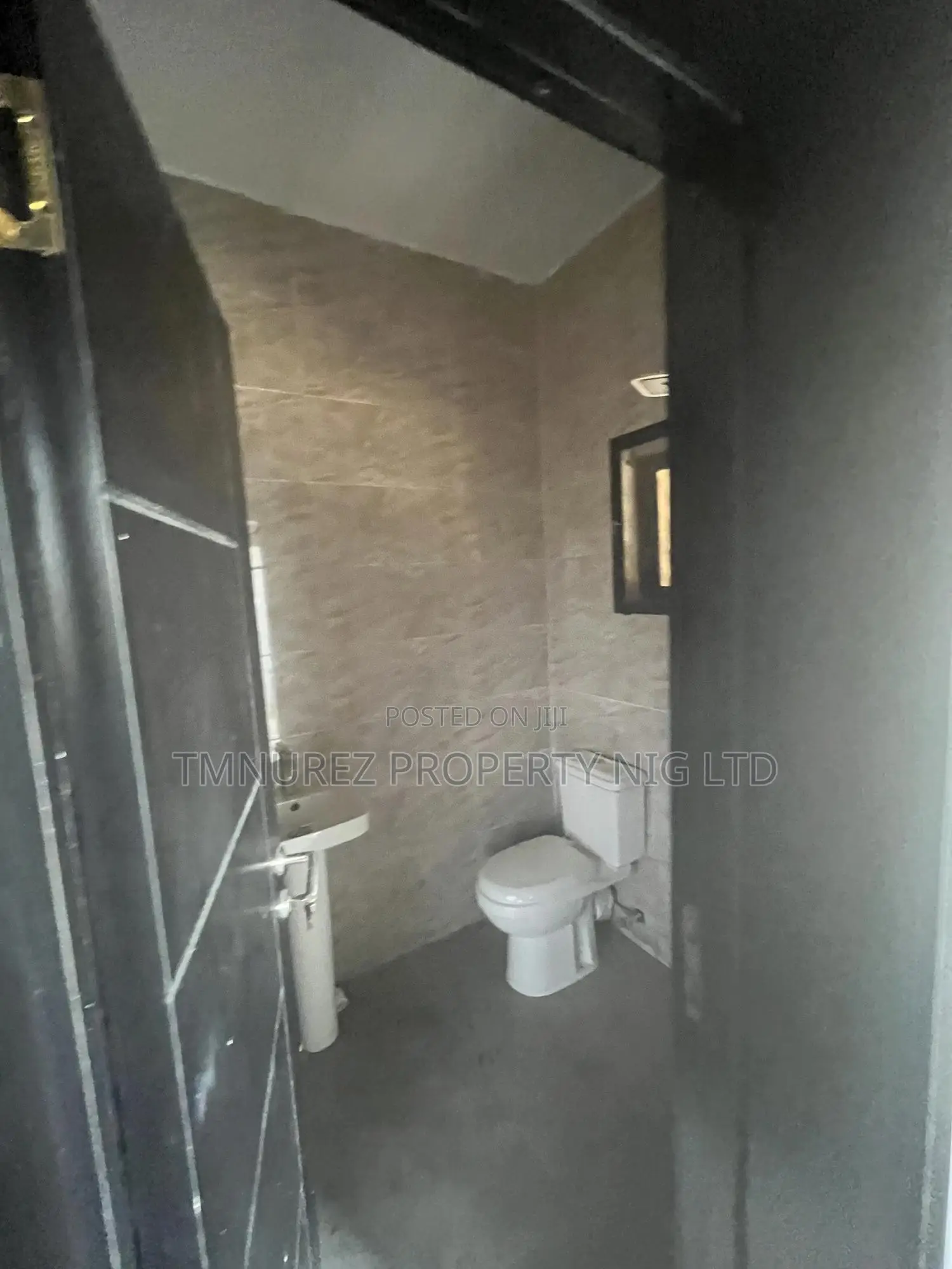 4bdrm Apartment in Lekki Phase 1 for rent in Lekki