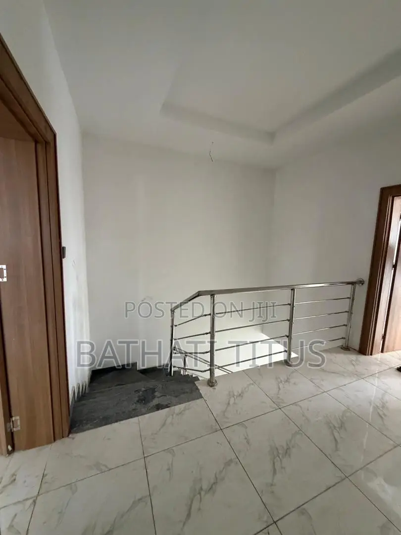 4bdrm Duplex in Jahi for sale in Jahi