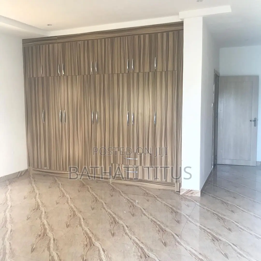 4bdrm Duplex in Life Camp By Stella for rent in Life Camp