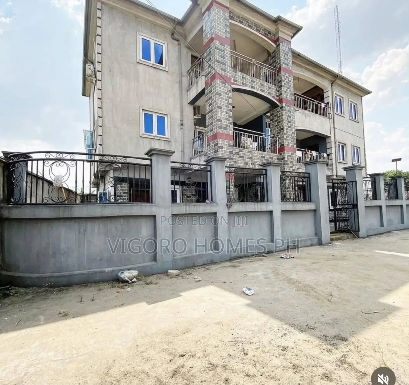 9bdrm Block of Flats in Port-Harcourt for sale in Port-Harcourt