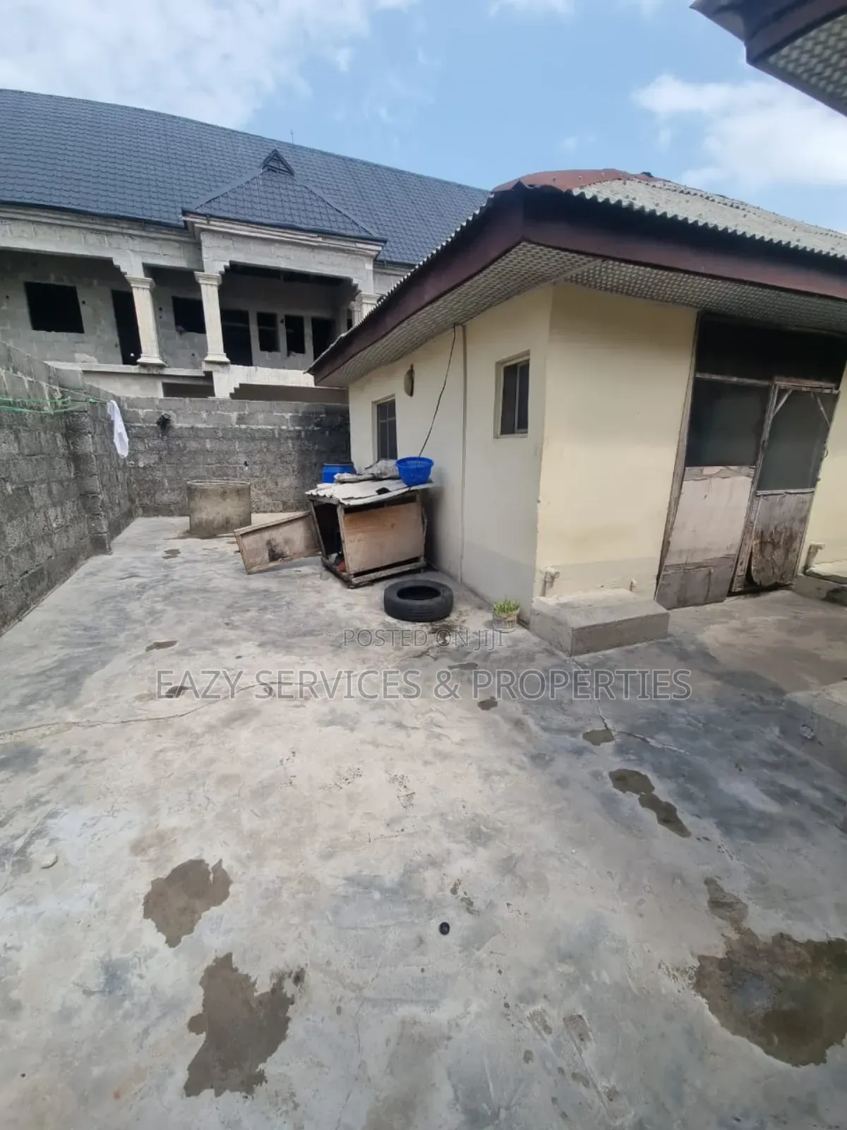 8bdrm Bungalow in Ibeju for sale in Ibeju