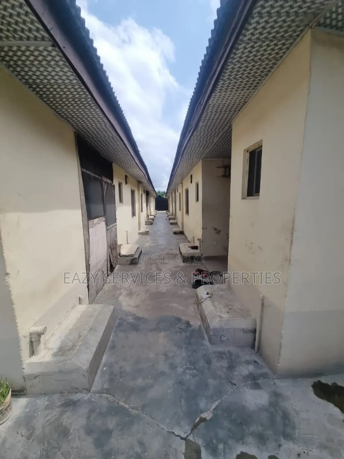 8bdrm Bungalow in Ibeju for sale in Ibeju