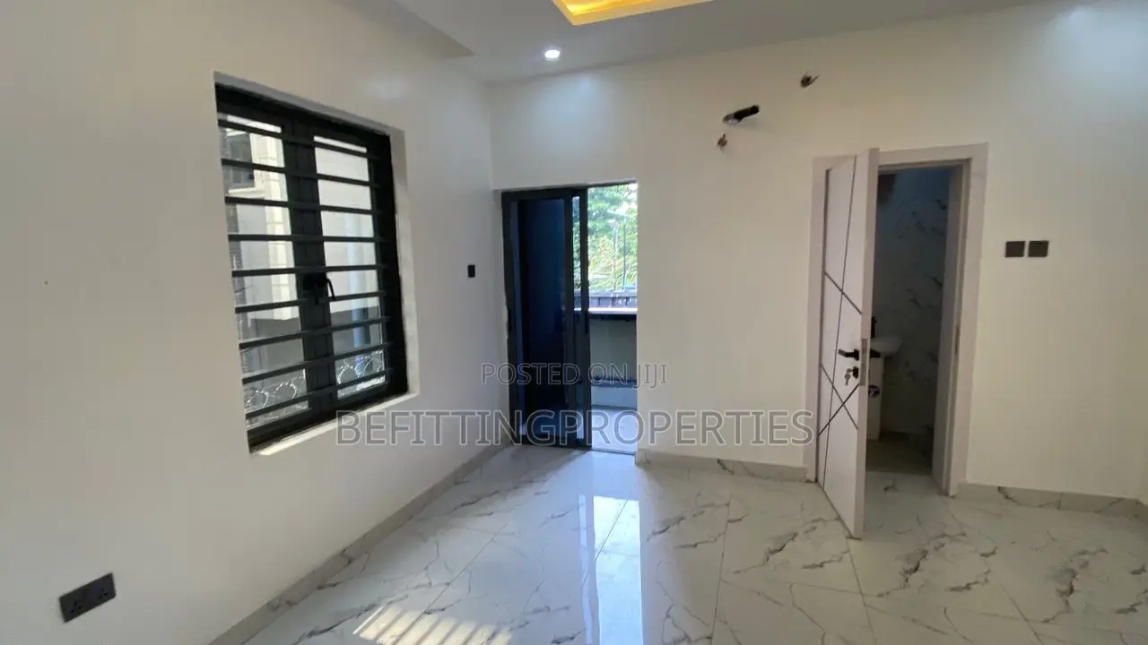 4bdrm Duplex in Ikeja for sale in Ikeja
