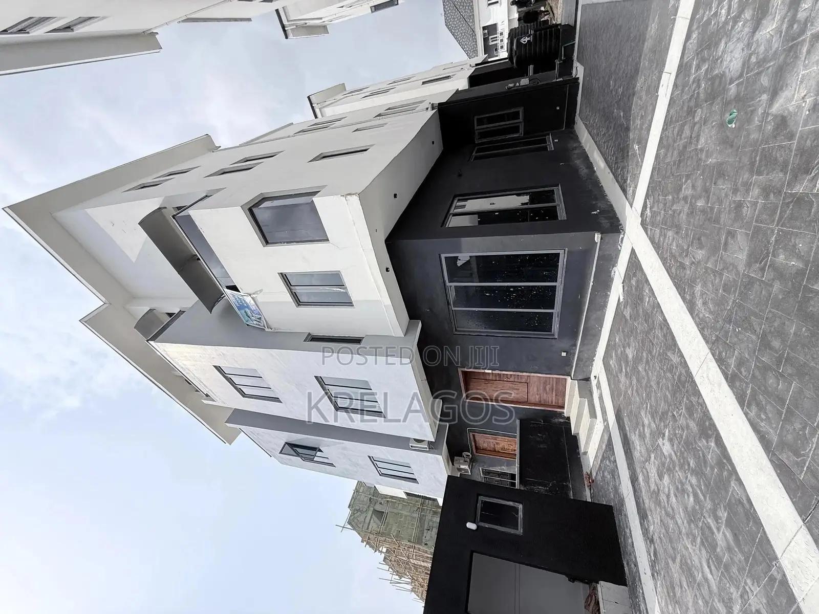 4bdrm Duplex in Ikate, Lekki for sale in Ikate