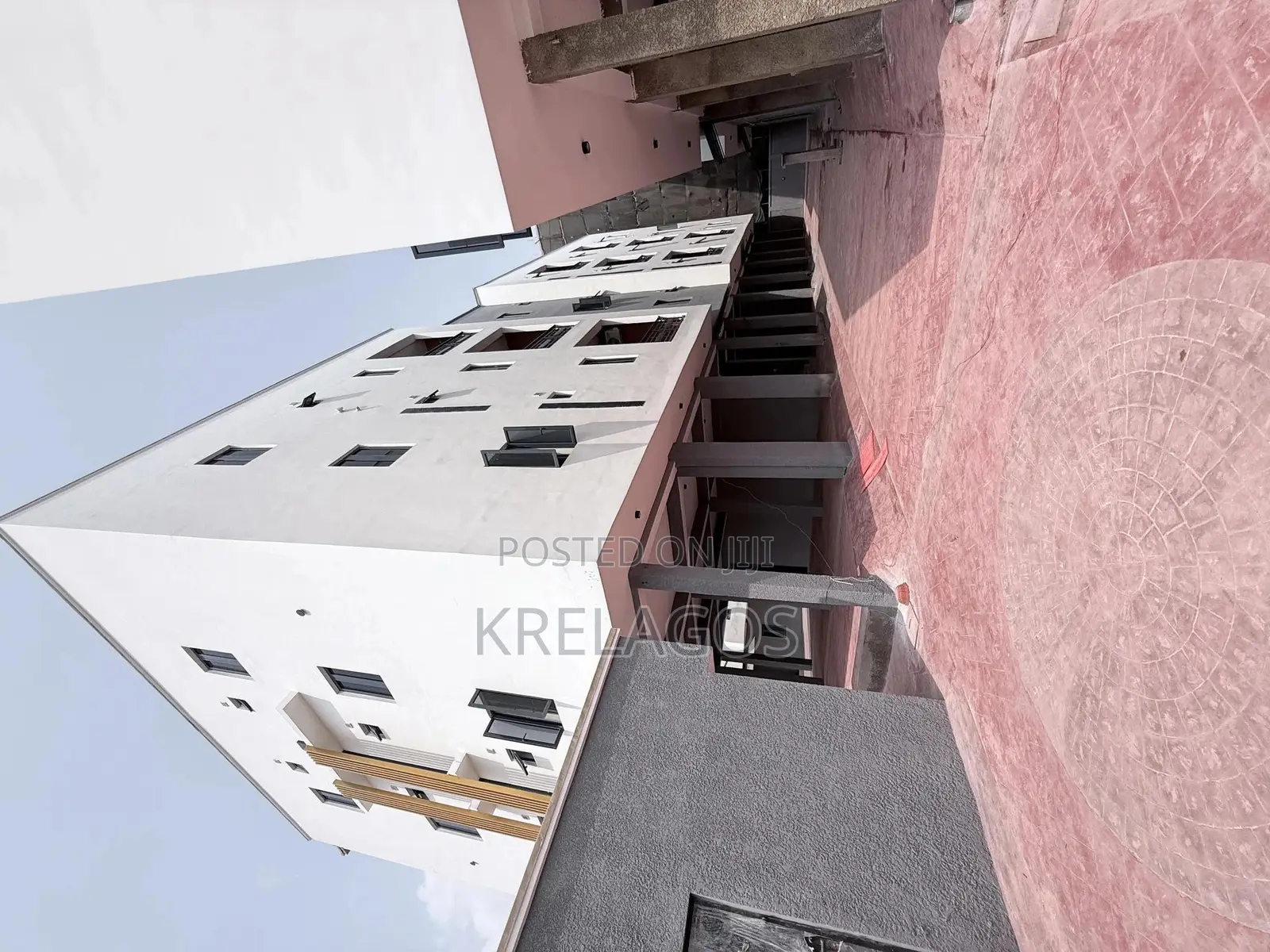 3bdrm Apartment in Ikate, Lekki for sale in Ikate