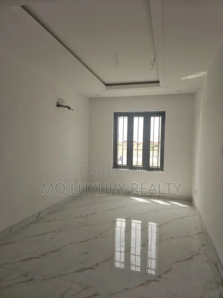 3bdrm Apartment in Ikate for rent in Ikate
