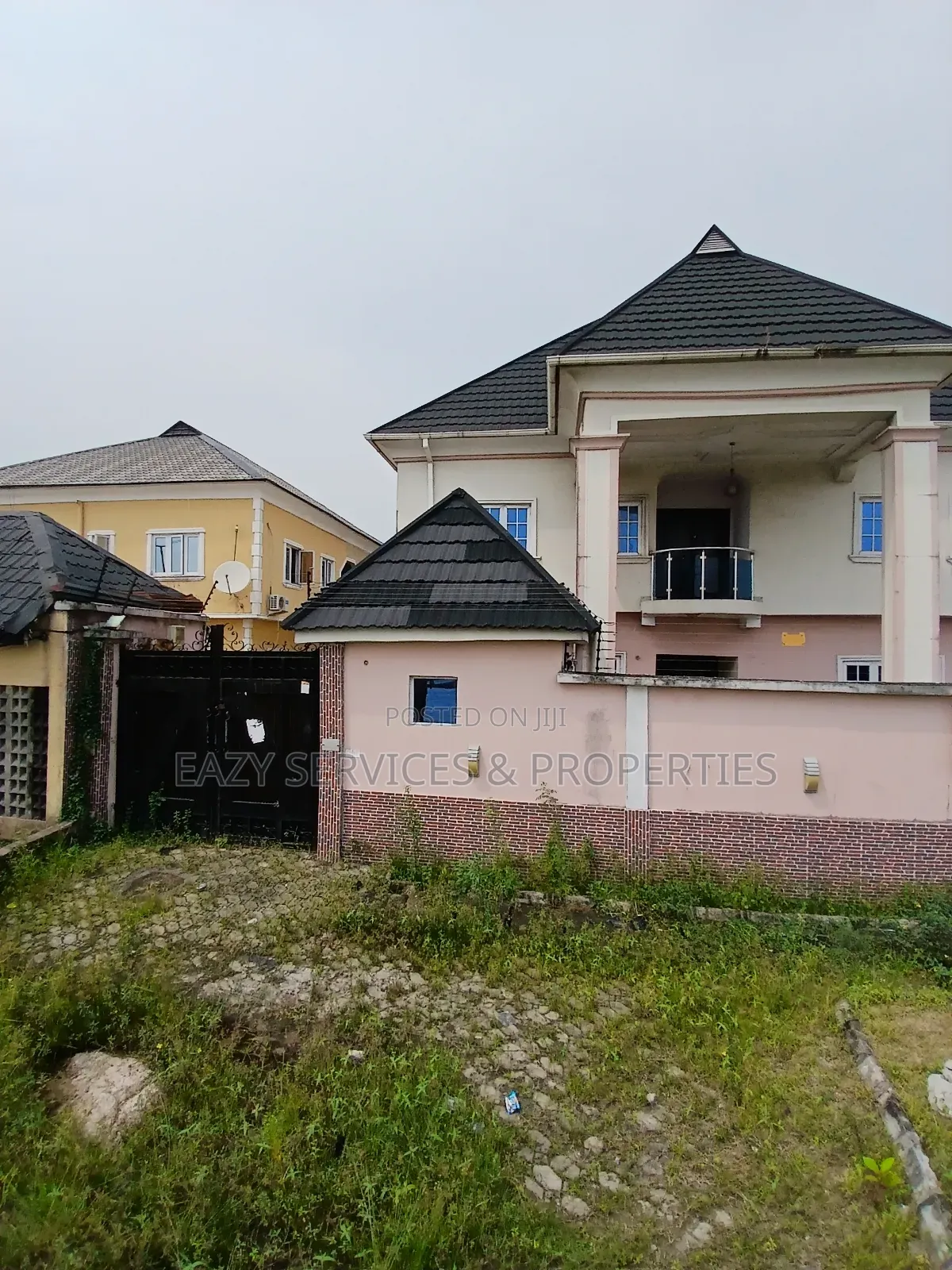 4bdrm Duplex in Secured Estate, Ajah for sale in Ajah