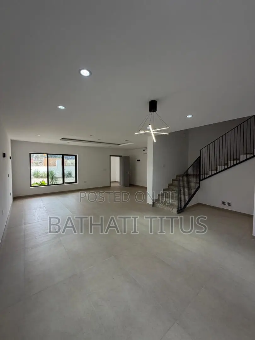 4bdrm Duplex in Jahi for sale in Jahi