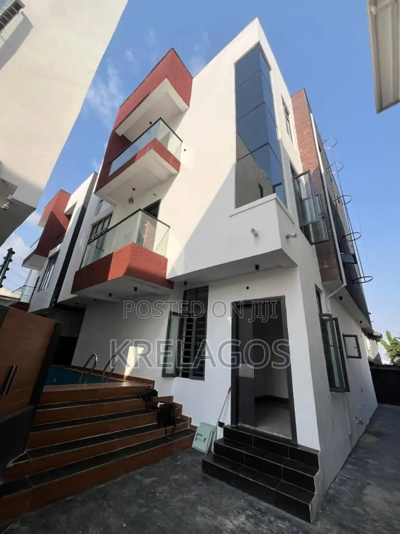 5bdrm Duplex in Lekki Phase for rent in Lekki Phase 1
