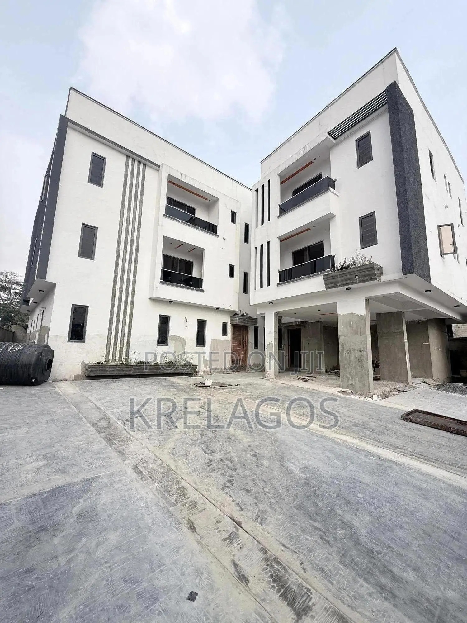 2bdrm Apartment In Ikate For Sale in Ikate