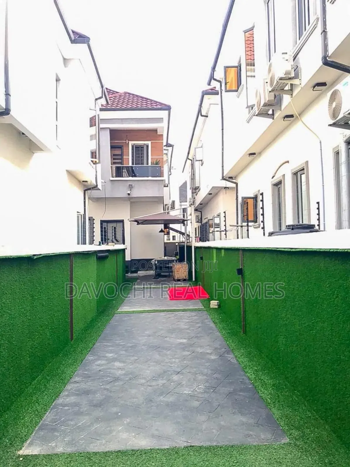 4bdrm Duplex in Orchid Road, Lekki for rent in Lekki