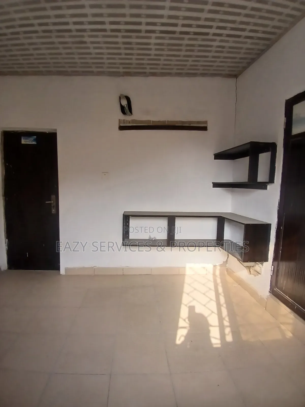 5bdrm Bungalow in Gated And Secured, Ajah for sale in Ajah