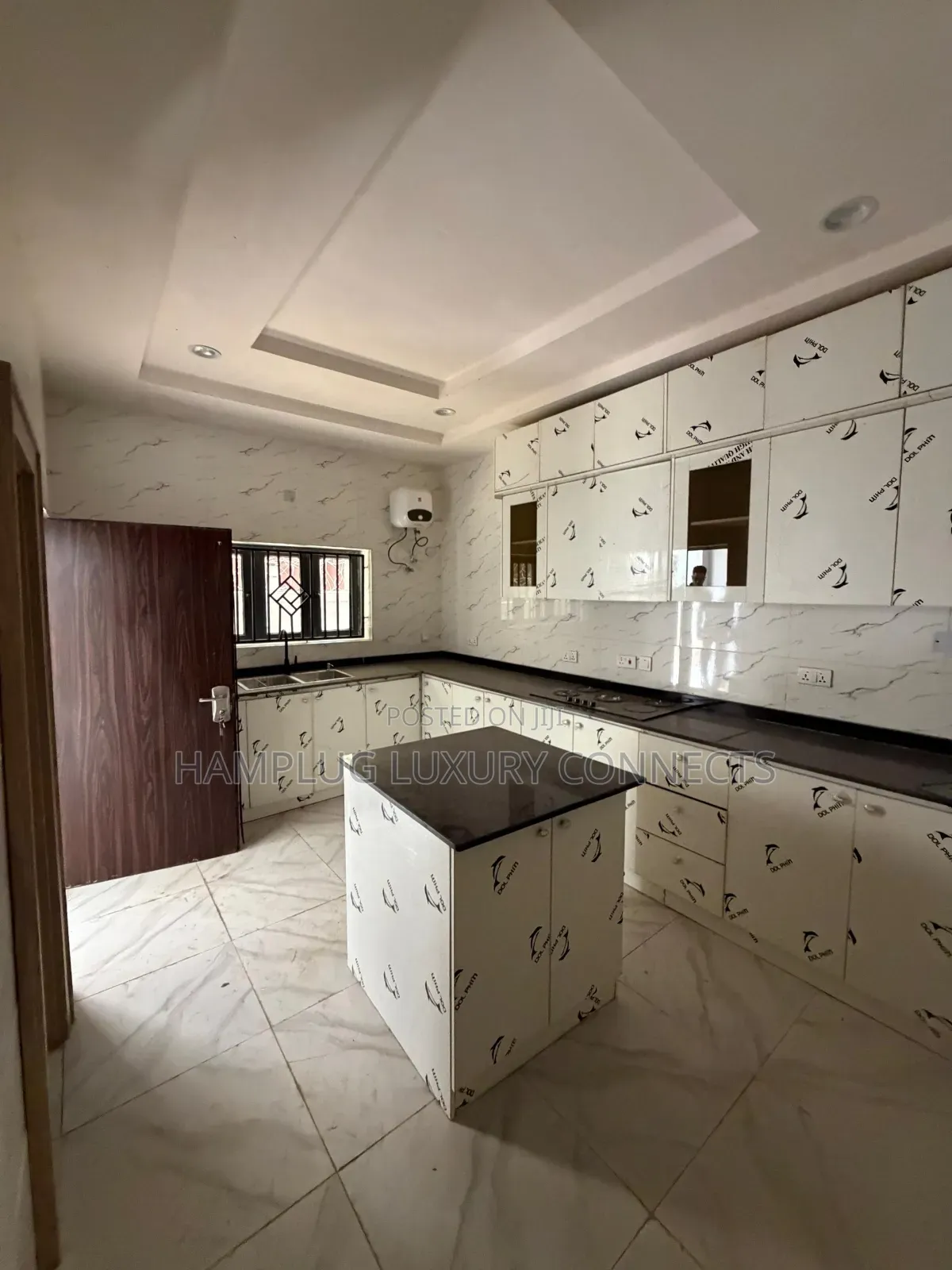 Furnished 5bdrm Townhouse/Terrace in Wuye for sale in Wuye