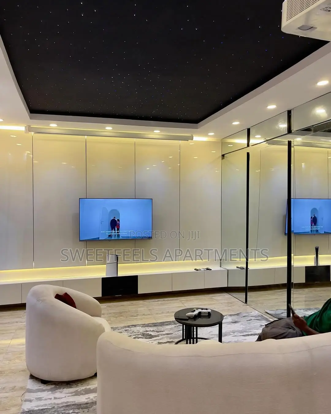 Dior 1 Bedroom Apartment With Cinema, Ps5 and Washing Machine in Ikate