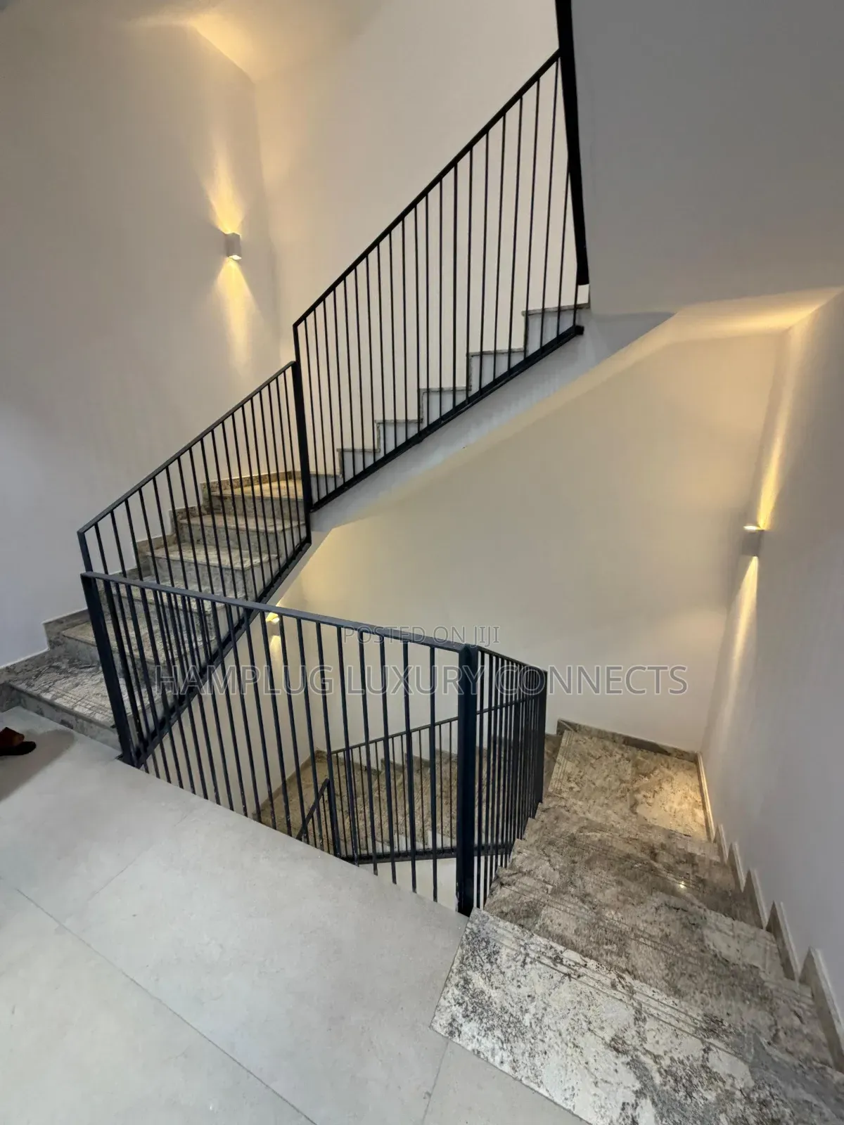 Furnished 5bdrm Duplex in Jahi for sale in Jahi