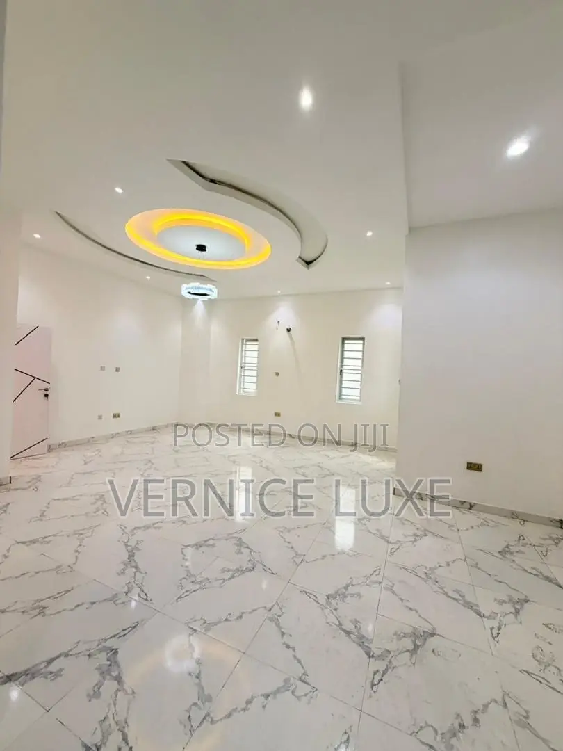 4bdrm Duplex in Ajah, Thomas Estate for sale in Thomas Estate