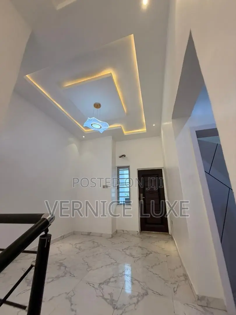 4bdrm Duplex in Ajah, Thomas Estate for sale in Thomas Estate