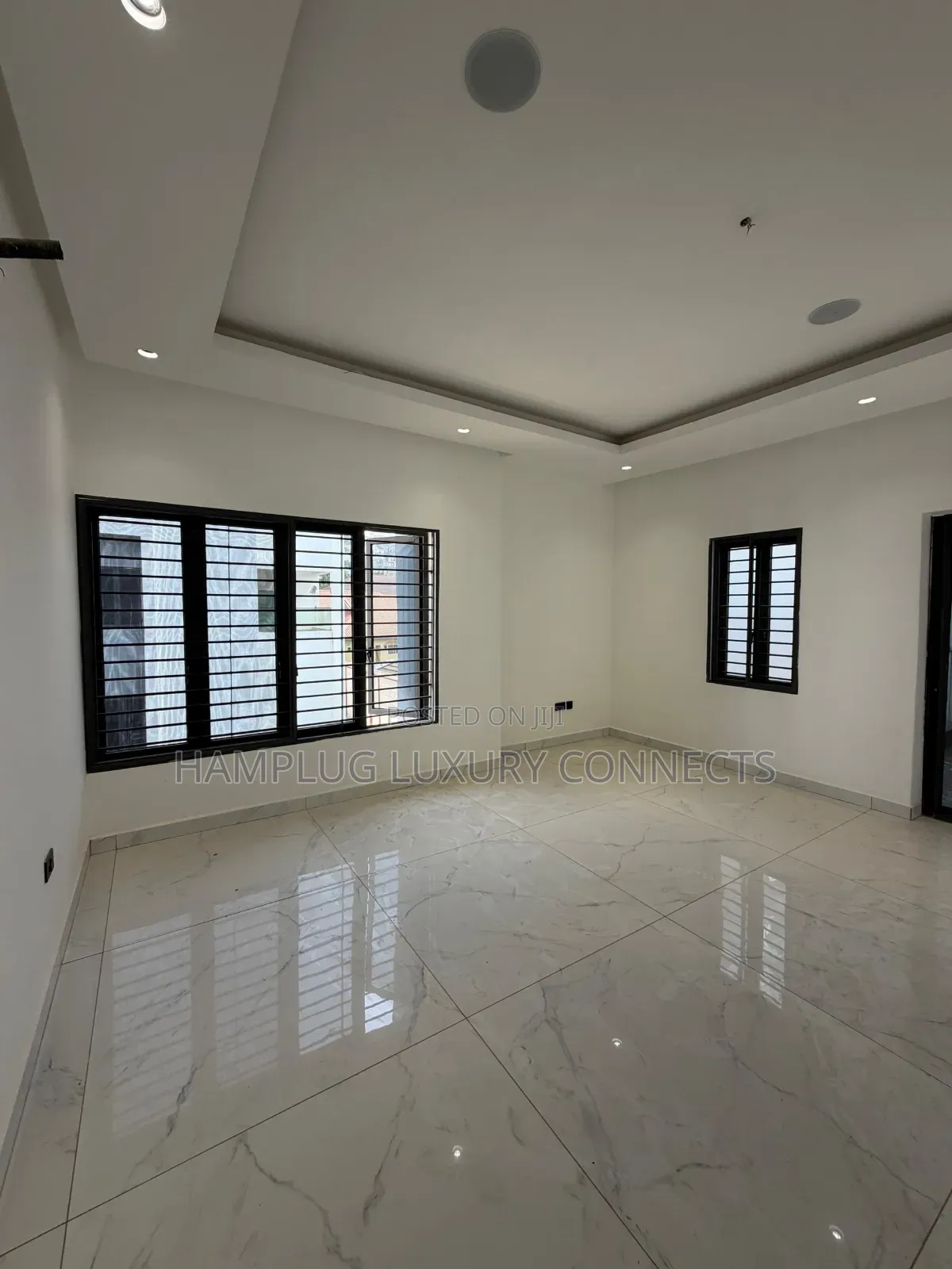 7bdrm Duplex in Asokoro for sale in Asokoro