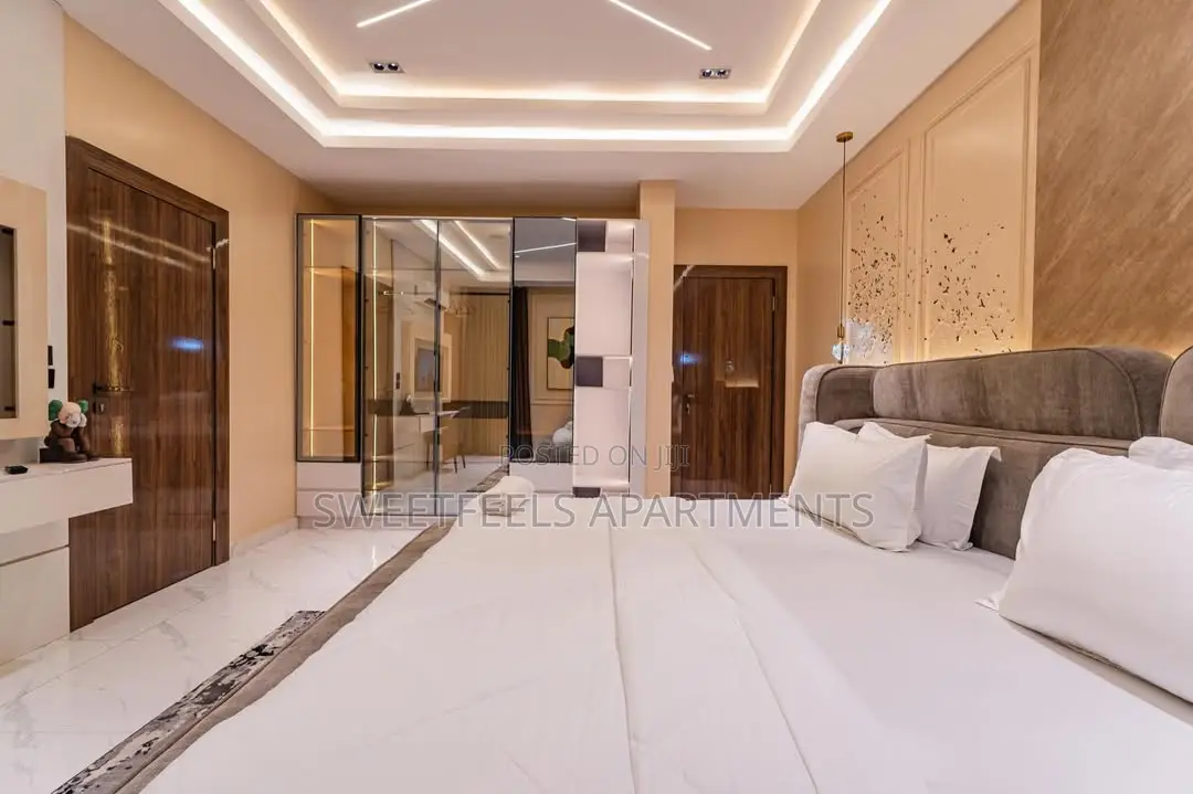 Brand New Luxury 2bedroom Ps5, Gym in Lekki Phase 1