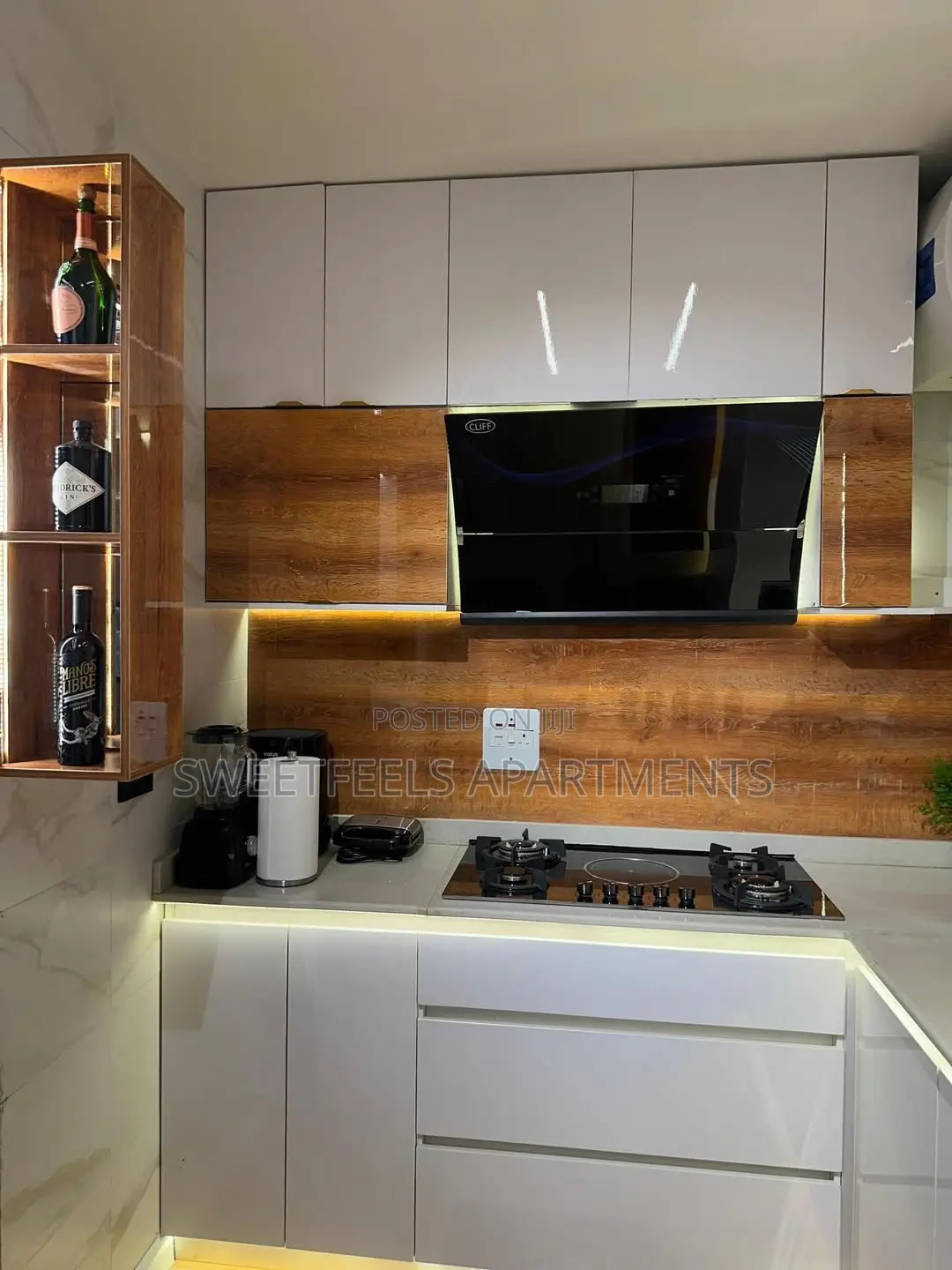 Cozy 1 Bedroom Apartment With Ps5, Swimming Pool in Lekki Phase 1