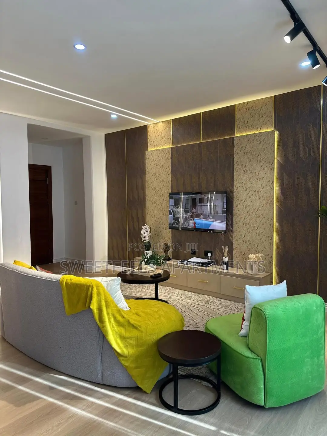 Cozy 1 Bedroom Apartment With Ps5, Swimming Pool in Lekki Phase 1