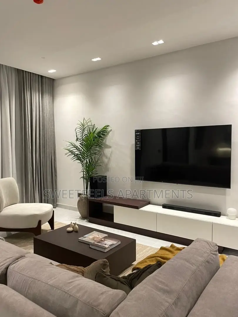 Luxurious 2 Bedroom Maisonette With Swimming Pool, Gym, Ps5 in Lekki Phase 1
