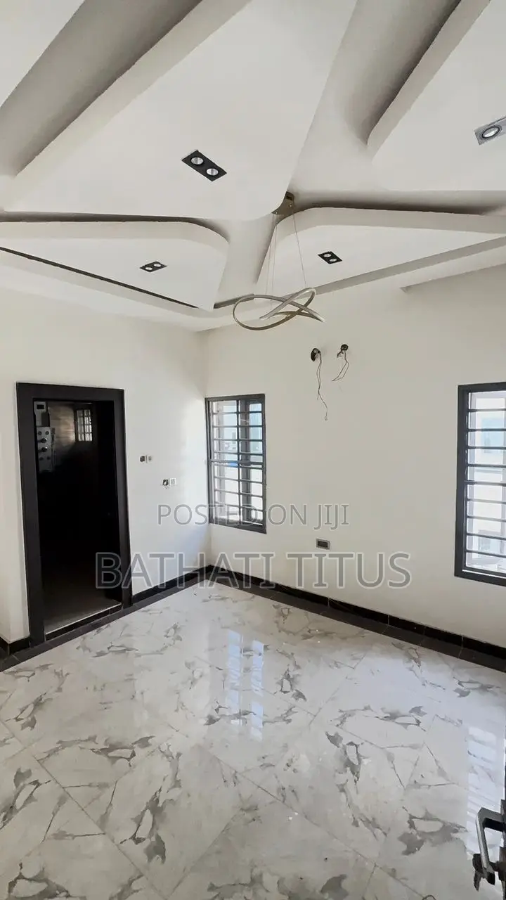 4bdrm Duplex in Wuye for sale in Wuye