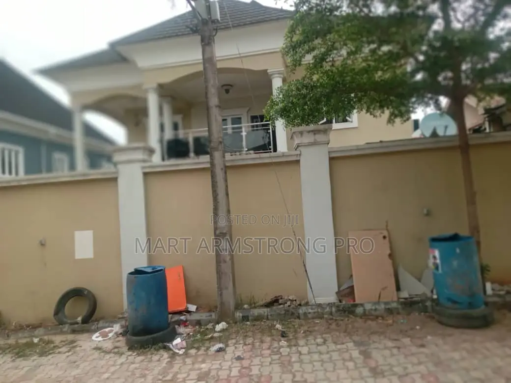 5 Bedroom Duplex in Ajao Estate in Peninsula Estate