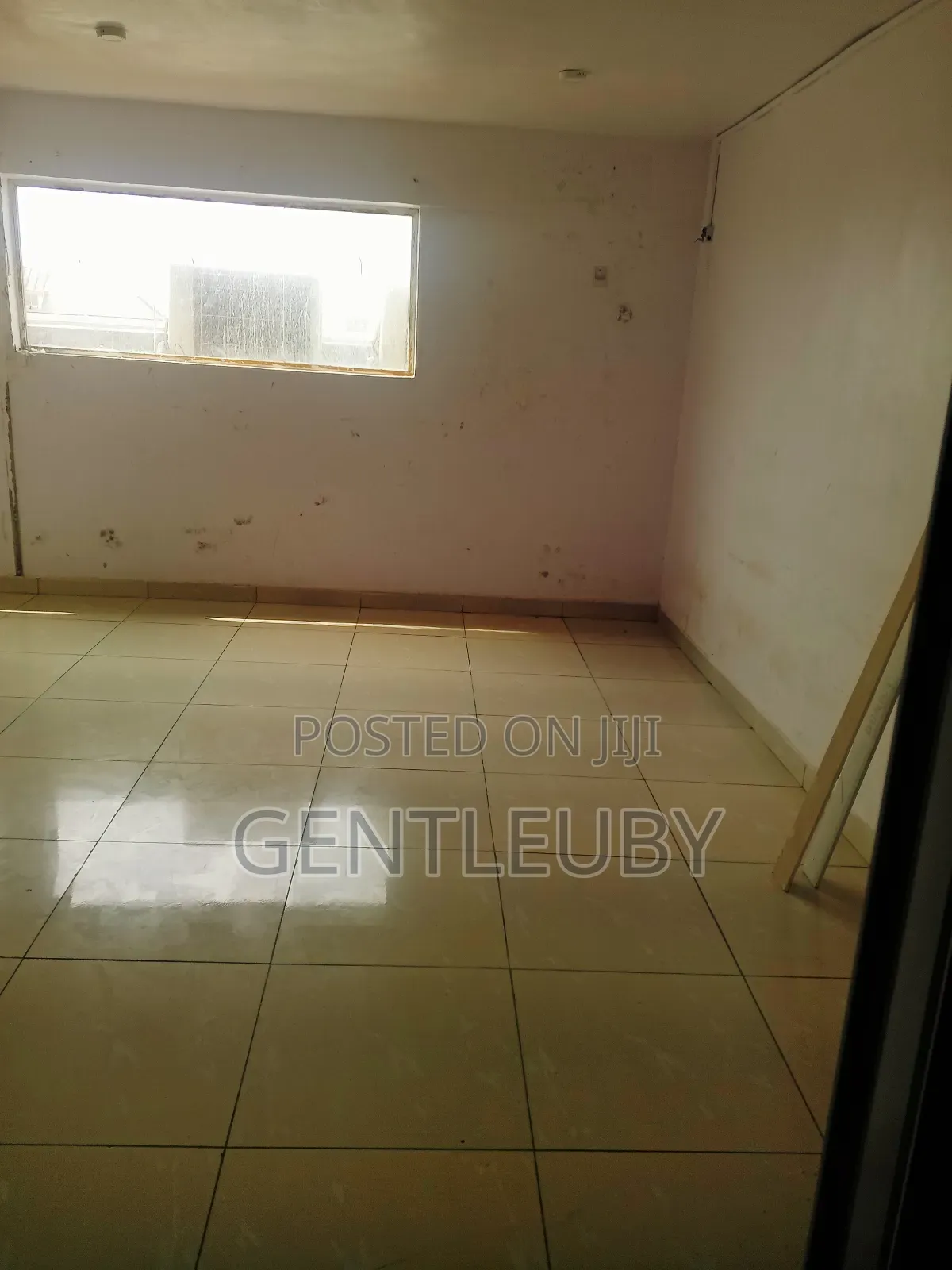 Office Space for Rent at Lekki Phase 1 in Lekki Phase 1