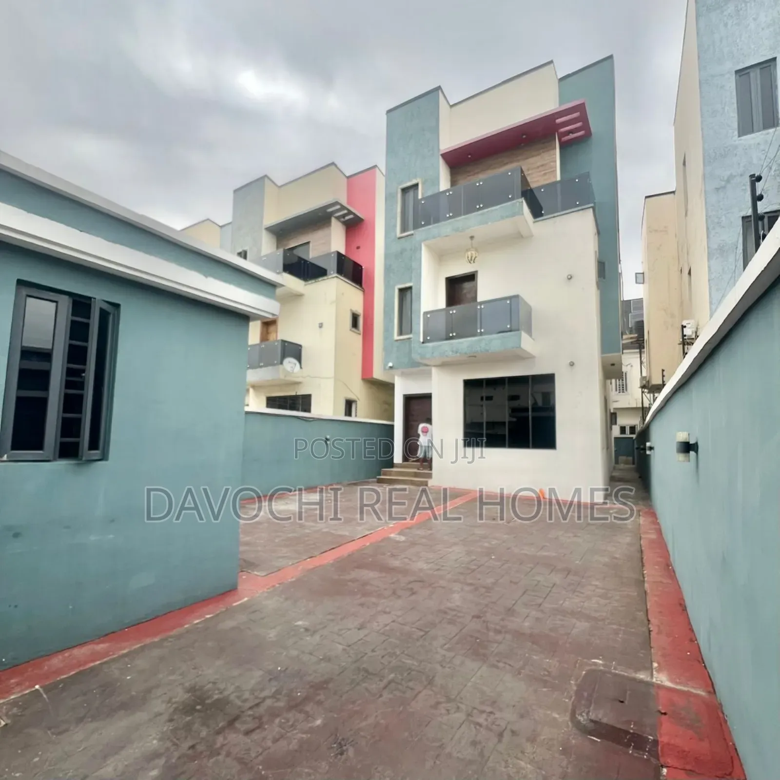 5bdrm Duplex in Ikota, Lekki for rent in Lekki