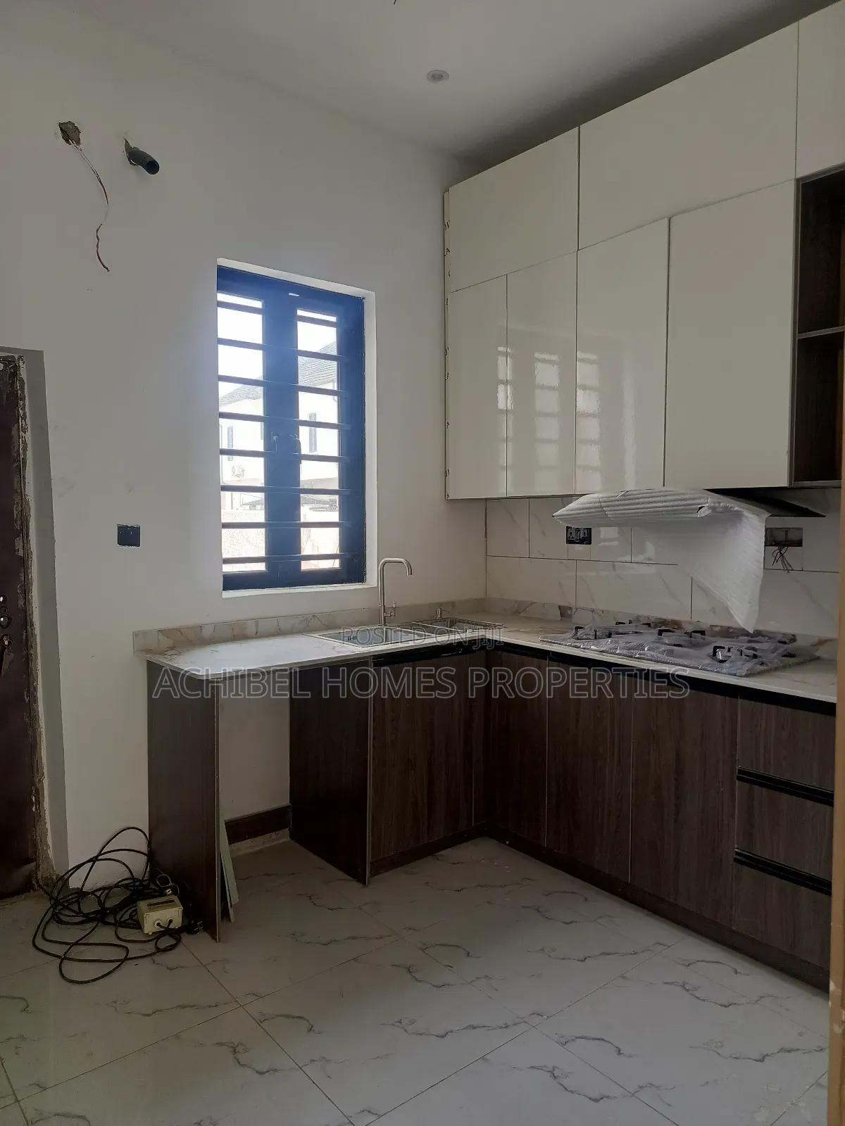 4bdrm Duplex in Orchid, Lekki Phase 2 for sale in Lekki Phase 2