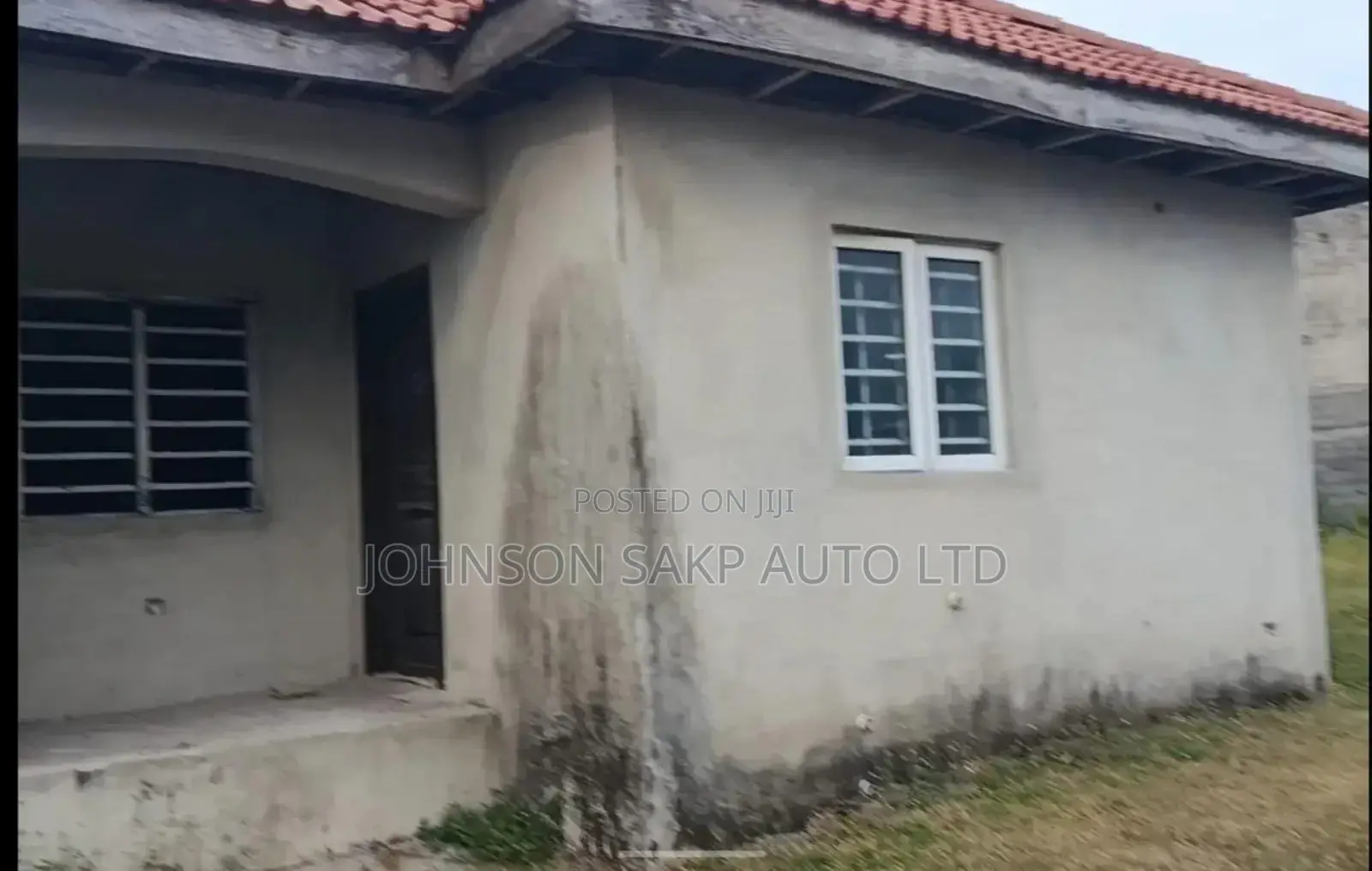 3bdrm Bungalow in Beside Ricca Beach for sale in Eleko