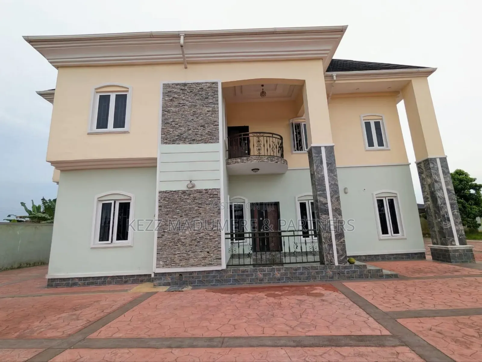 5bdrm Duplex in Shelter Afrique Uyo for rent in Uyo