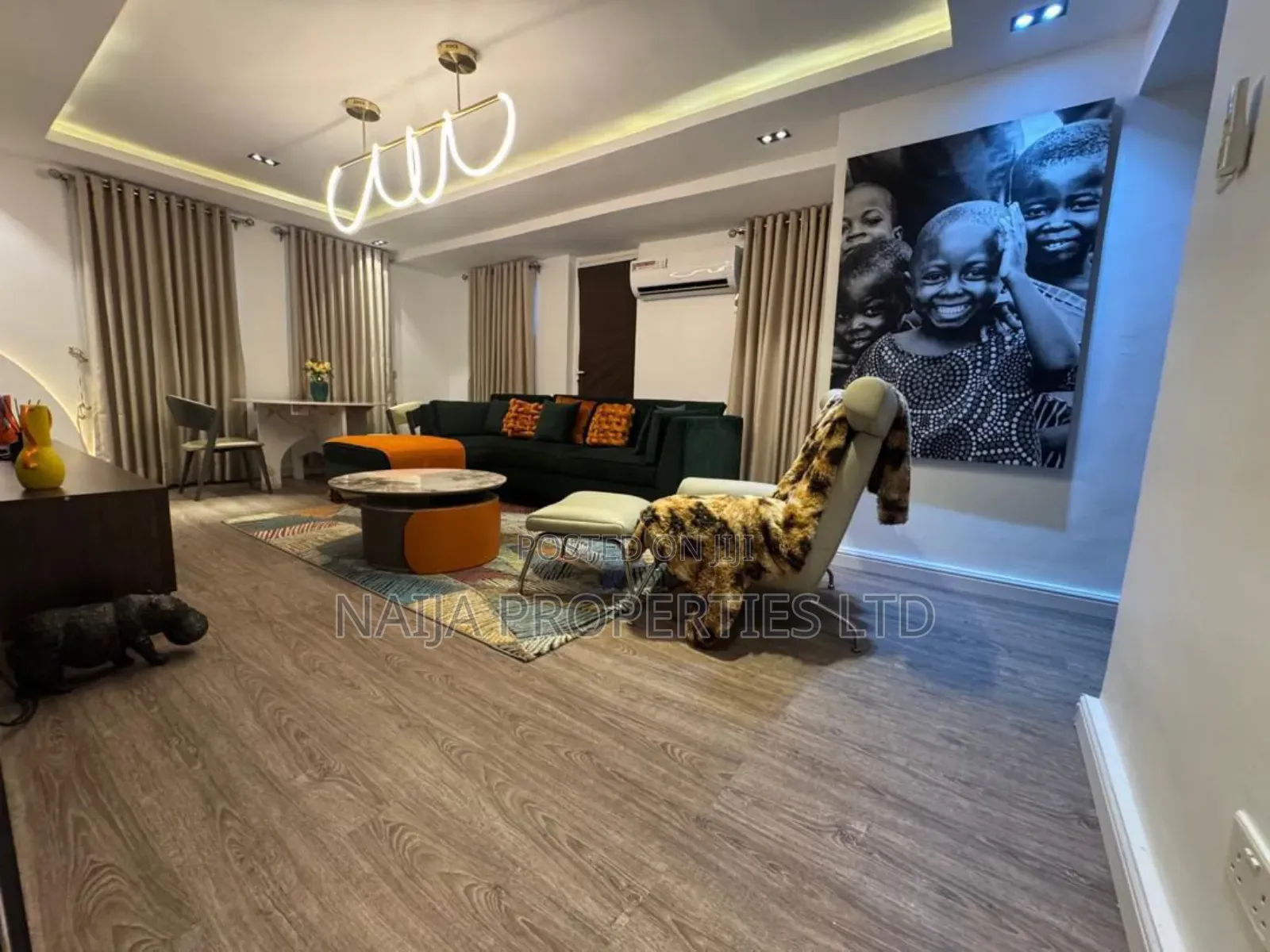 Furnished 3bdrm Apartment in Off Admiralty Way, Lekki Phase 1 for rent in Lekki Phase 1