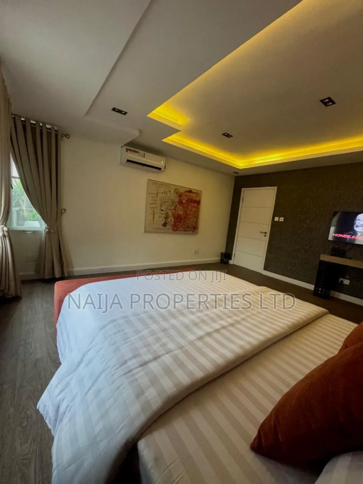 Furnished 3bdrm Apartment in Off Admiralty Way, Lekki Phase 1 for rent in Lekki Phase 1