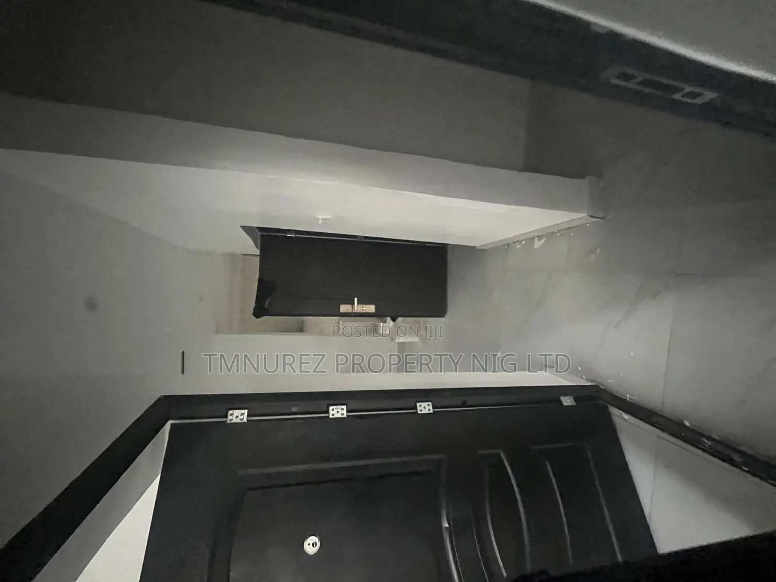 2bdrm Apartment in Ologolo, Lekki for rent in Lekki