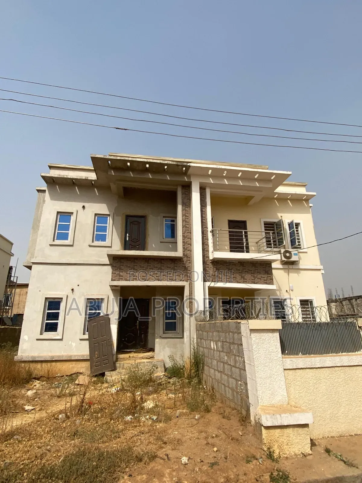 3bdrm Duplex in Apo District for sale in Apo District