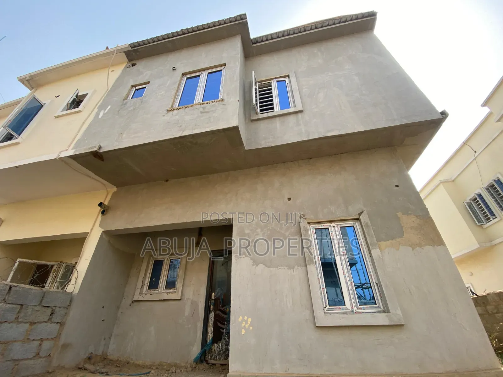 3bdrm Duplex in Apo District for sale in Apo District