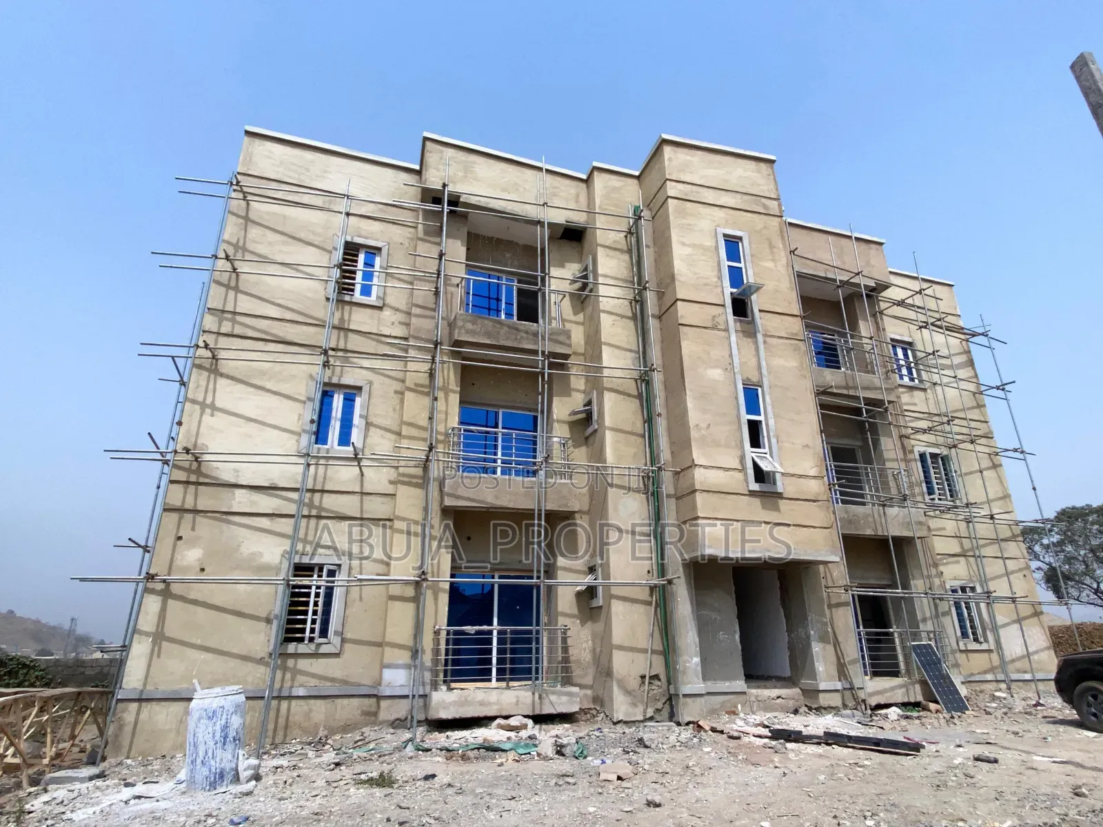 2bdrm Block of Flats in In A Lovely And, Apo District for sale in Apo District